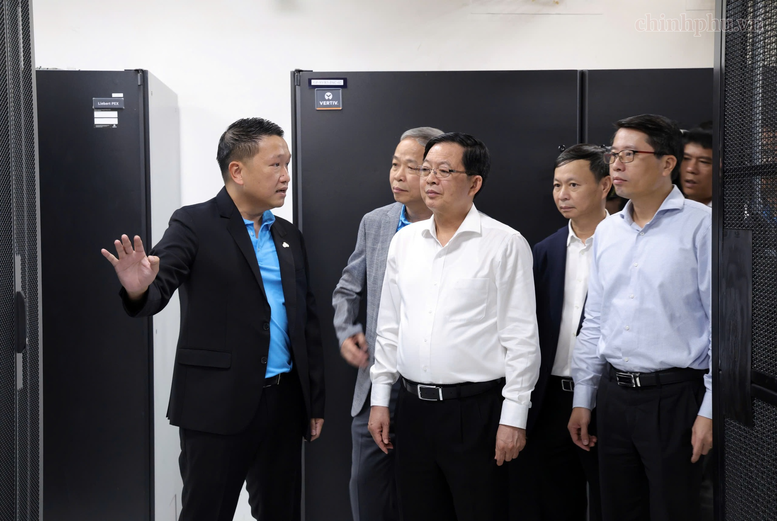 Doanh nghiệp công nghệ Việt Nam phải làm chủ công nghệ chiến lược, vươn ra thị trường quốc tế- Ảnh 1.
