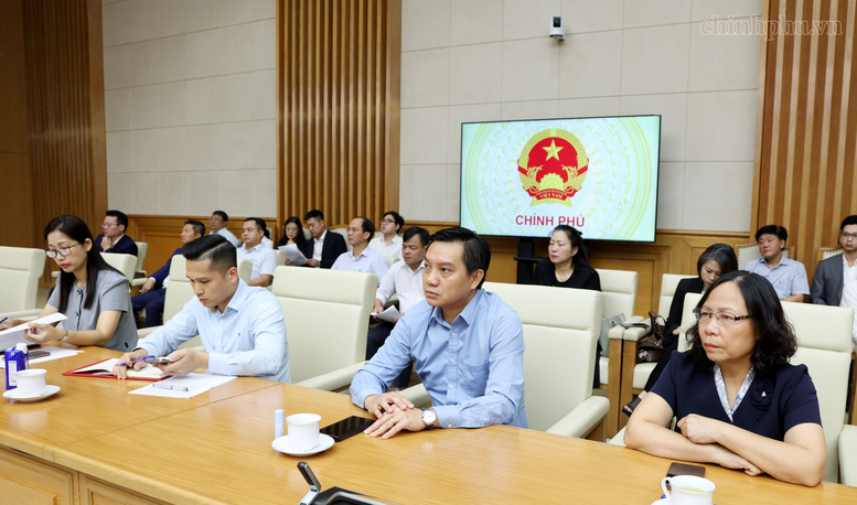 Ph&oacute; Thủ tướng Nguyễn Văn Thắng: Xử l&yacute; đến c&ugrave;ng c&aacute;c vướng mắc, kh&ocirc;ng đẩy doanh nghiệp đi v&ograve;ng- Ảnh 8.