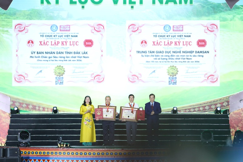 Lễ hội Sầu ri&ecirc;ng Đắk Lắk năm 2026: Nhiều kỷ lục được x&aacute;c lập- Ảnh 1.