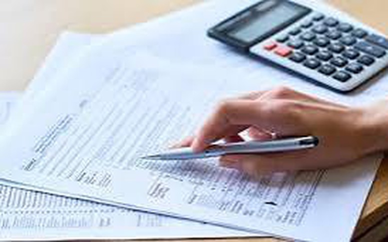 Trả lương sau khi nghỉ việc, trừ thuế TNCN ra sao?