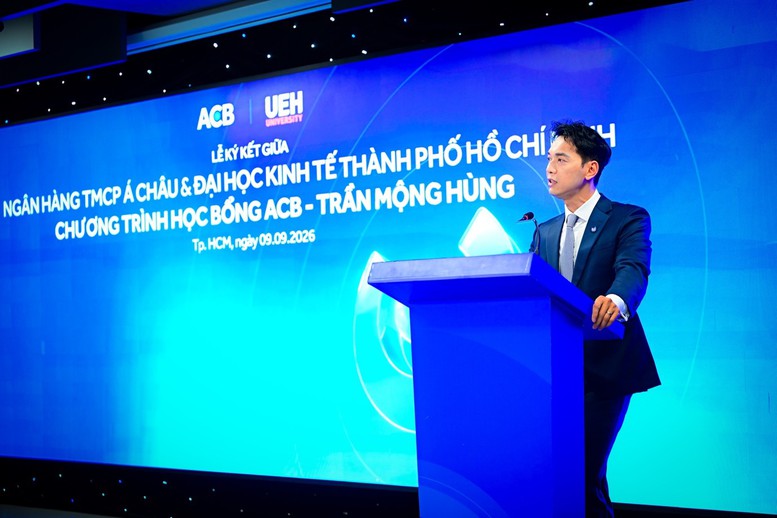 ACB và UEH đồng hành ra mắt Quỹ Học bổng ACB - Trần Mộng Hùng- Ảnh 3.