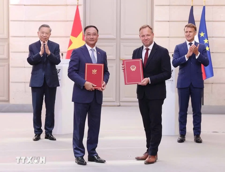 Việt Nam, Pháp tăng cường hợp tác trên nhiều lĩnh vực trọng yếu- Ảnh 2.