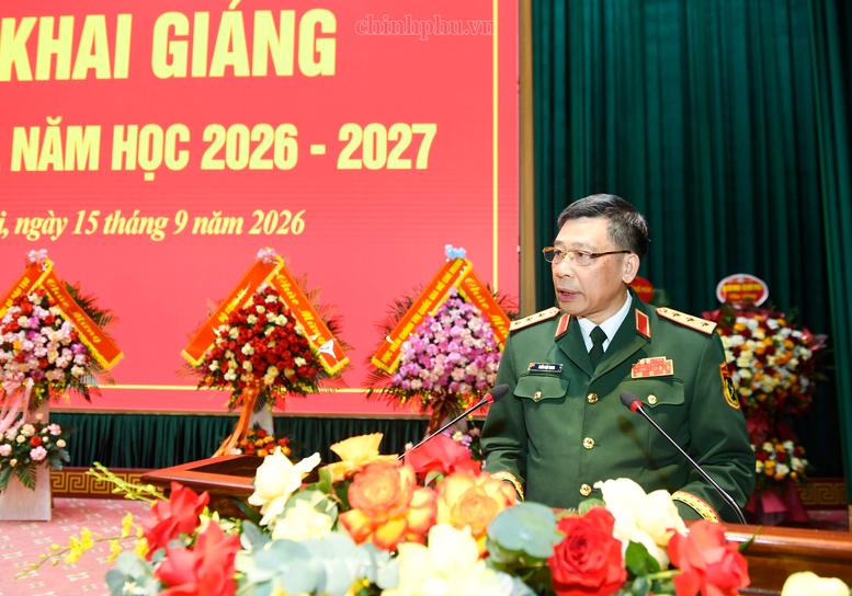 Thủ tướng: Phải chuẩn bị khả năng ứng ph&oacute; với những t&igrave;nh huống chưa c&oacute; tiền lệ về qu&acirc;n sự - quốc ph&ograve;ng- Ảnh 5.