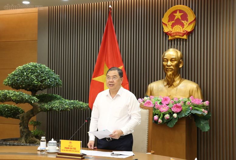 Phó Thủ tướng Thường trực Phạm Gia Túc cho ý kiến về chủ trương đầu tư xây dựng Tổ hợp Công nghiệp đường sắt- Ảnh 3.