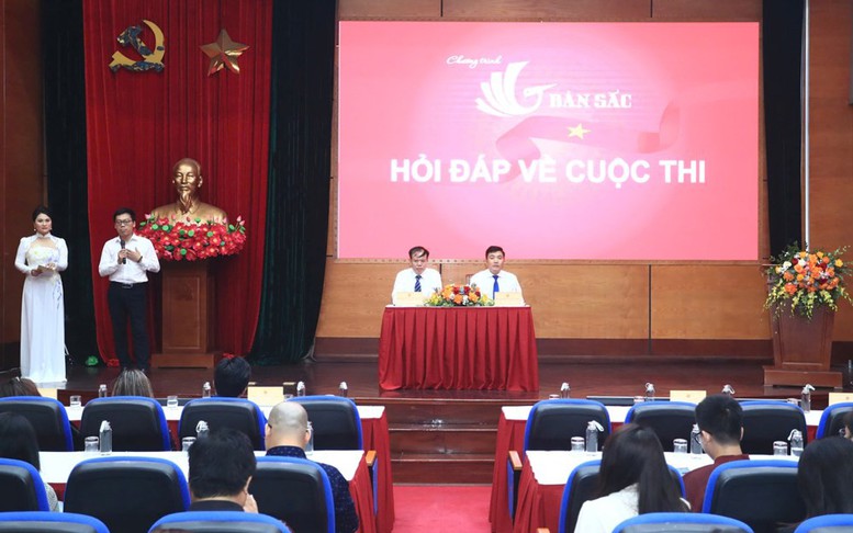 Phát động cuộc thi 'Bản sắc'-lan tỏa giá trị văn hóa Việt bằng ngôn ngữ của thời đại số
