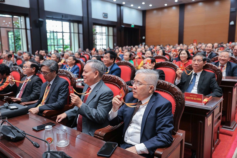 Phát huy vai trò, nguồn lực người cao tuổi trong kỷ nguyên mới- Ảnh 2.