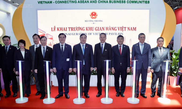 Phó Thủ tướng Thường trực Phạm Gia Túc nêu 4 trọng tâm thúc đẩy kết nối thị trường, hạ tầng và chuỗi cung ứng ASEAN - Trung Quốc- Ảnh 3.