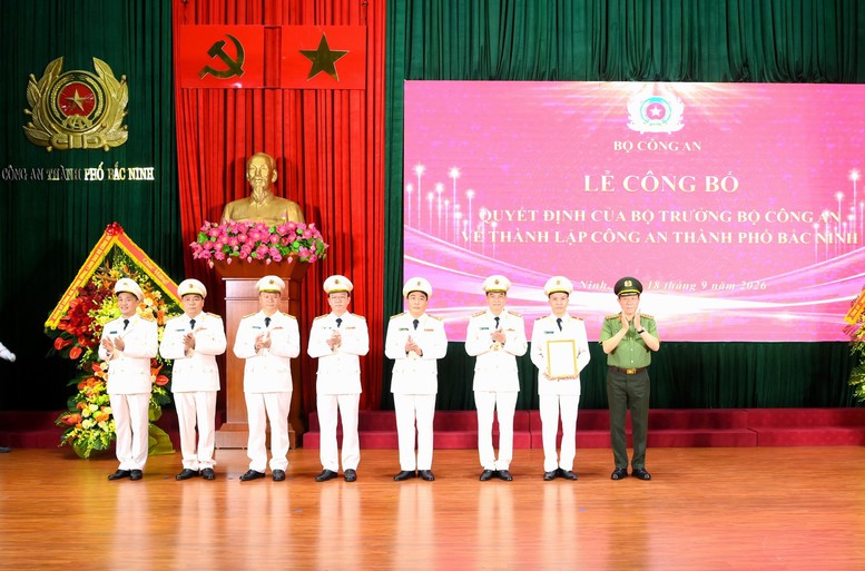 Công bố Quyết định thành lập Công an thành phố Bắc Ninh- Ảnh 1.