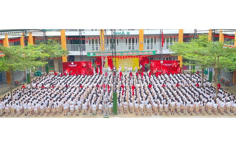 Đề xuất quy định chế độ phụ cấp chức vụ đối với cán bộ quản lí cơ sở giáo dục