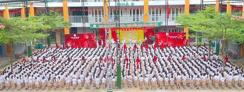 Đề xuất quy định chế độ phụ cấp chức vụ đối với cán bộ quản lí cơ sở giáo dục- Ảnh 1.