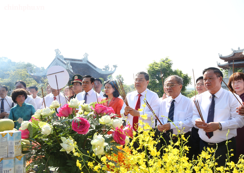 Dù ở bất kỳ cương vị nào, các đảng viên lão thành vẫn luôn giữ vững lập trường, gương mẫu về đạo đức, lối sống- Ảnh 6.