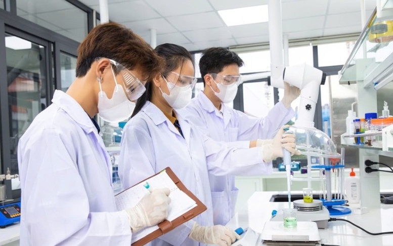 Đề xuất quy định quản lí nhiệm vụ khoa học, công nghệ và đổi mới sáng tạo do Bộ GDĐT tài trợ, đặt hàng