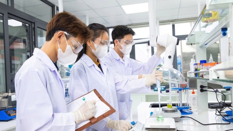Đề xuất quy định quản lí nhiệm vụ khoa học, công nghệ và đổi mới sáng tạo do Bộ GDĐT tài trợ, đặt hàng- Ảnh 1.