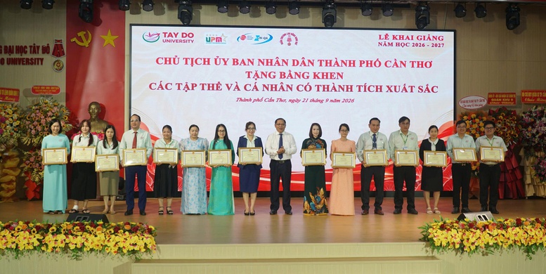 Trường Đại học Tây Đô đẩy mạnh phát triển AI và chuyển đổi số- Ảnh 1.