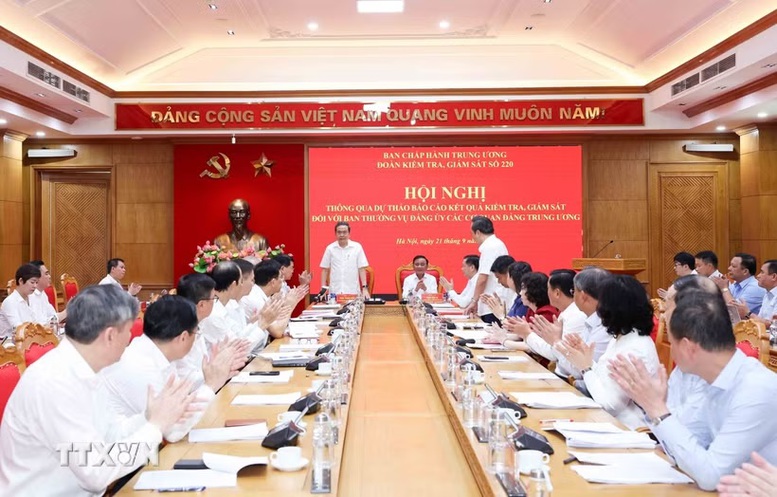 Thông qua dự thảo Báo cáo kết quả kiểm tra, giám sát đối với Ban Thường vụ Đảng ủy các cơ quan Đảng Trung ương- Ảnh 1.