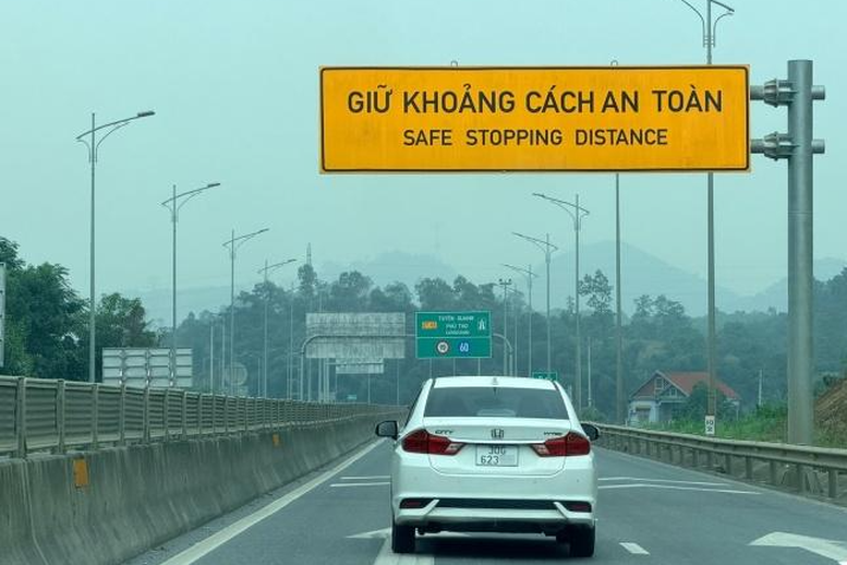 Đưa tình huống khoảng cách an toàn trên cao tốc vào đào tạo lái xe- Ảnh 1.