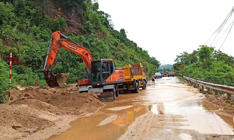 Công bố tình huống khẩn cấp hư hỏng do thiên tai trên quốc lộ 3 và đường Hồ Chí Minh- Ảnh 1.