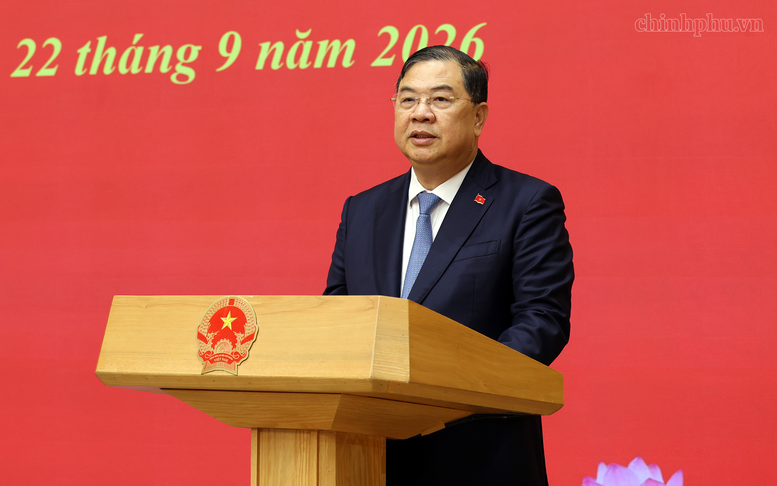 Phó Thủ tướng Thường trực Phạm Gia Túc trao quyết định điều động, bổ nhiệm Phó Chủ nhiệm VPCP Nguyễn Danh Huy- Ảnh 3.