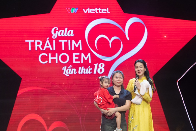 Viettel cùng 'Trái tim cho em' viết tiếp 18 năm hành trình hồi sinh những trái tim nhỏ- Ảnh 2.