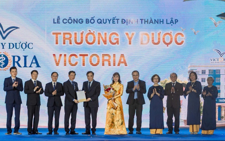 Đại học Victoria Hòa Bình: Dấu mốc chuyển mình - khai mở tương lai- Ảnh 4.