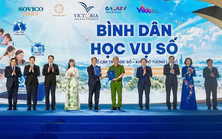 Đại học Victoria Hòa Bình: Dấu mốc chuyển mình - khai mở tương lai- Ảnh 3.