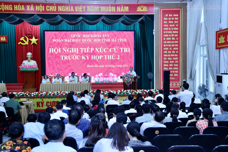 Phó Thủ tướng Thường trực Phạm Gia Túc tiếp xúc cử tri Hà Tĩnh trước Kỳ họp thứ 2, Quốc hội khóa XVI- Ảnh 4.
