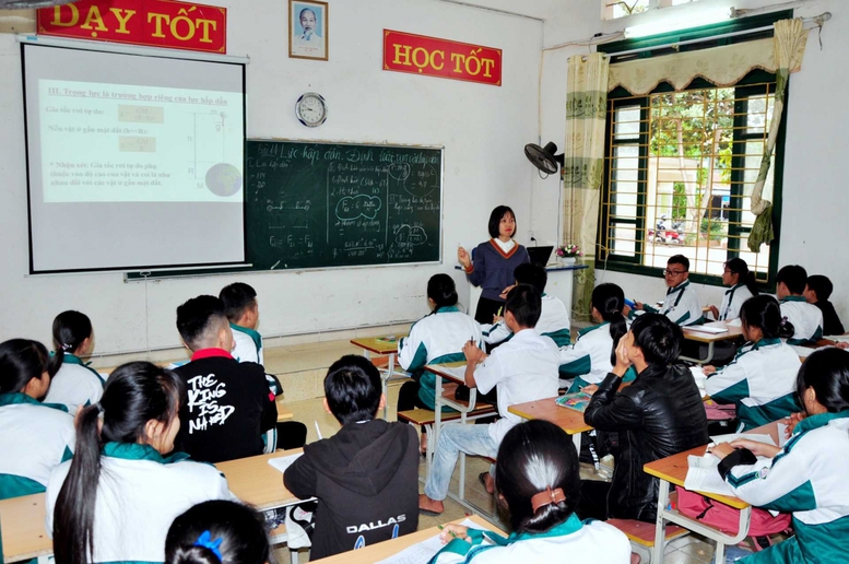 Điểm mới về 4 môn học trong Chương trình giáo dục thường xuyên cấp THCS và THPT- Ảnh 1.