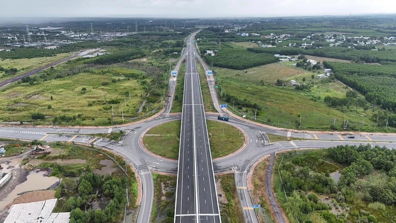 Cao tốc Bến Lức - Long Thành thông xe toàn tuyến từ ngày 30/9- Ảnh 2.