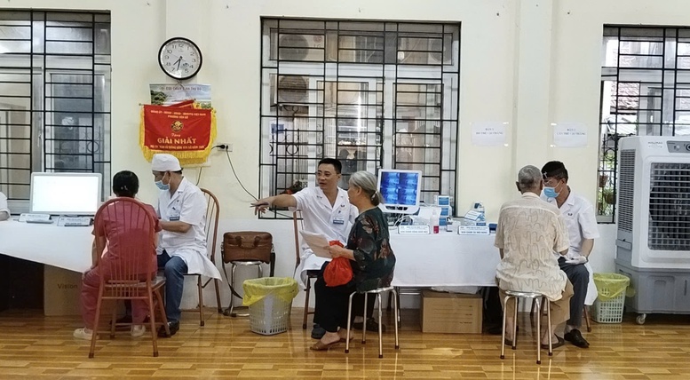 Khám sàng lọc miễn phí cho người dân: Phân định rõ khám ban đầu và chuyên sâu- Ảnh 1.