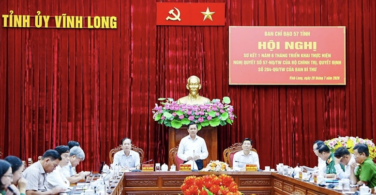 Vĩnh Long dẫn đầu cả nước về chỉ số phục vụ người dân, doanh nghiệp: Những cách làm mới từ cấp xã- Ảnh 1.