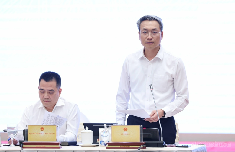 Họp báo Chính phủ thường kỳ tháng 8: Đại diện Bộ Công an làm rõ nhiều vấn đề được quan tâm- Ảnh 1.