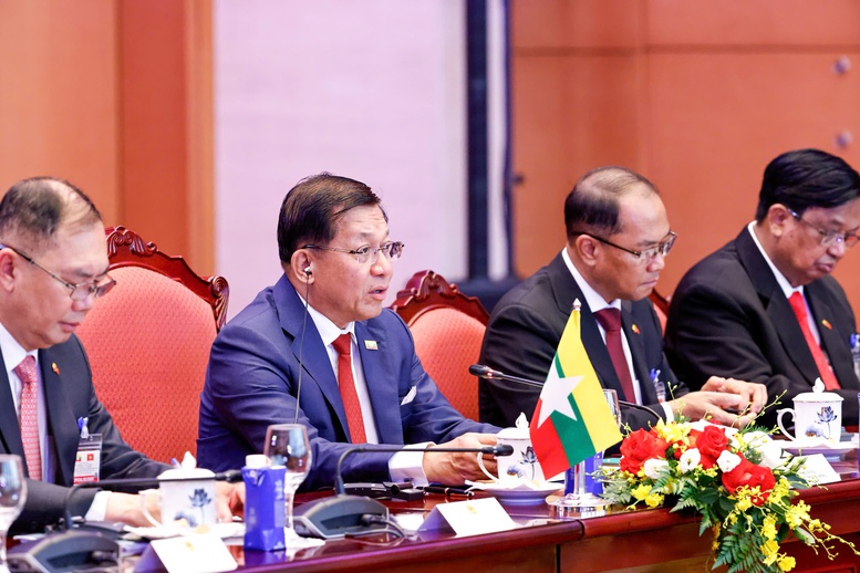 Tổng Bí thư, Chủ tịch nước Tô Lâm hội đàm với Tổng thống Myanmar Min Aung Hlaing- Ảnh 3.