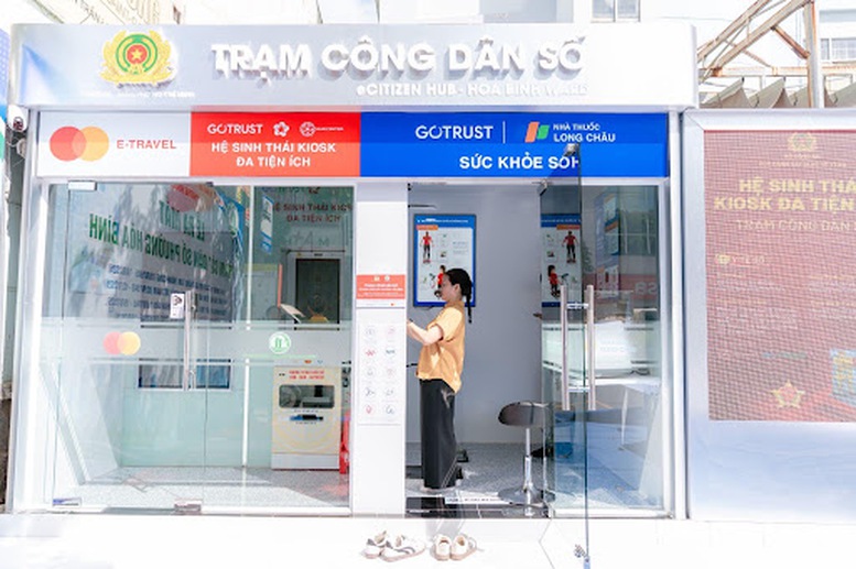 Long Châu tự hào là đối tác y tế duy nhất đồng hành với TPHCM triển khai 168 Trạm Công dân số- Ảnh 8.