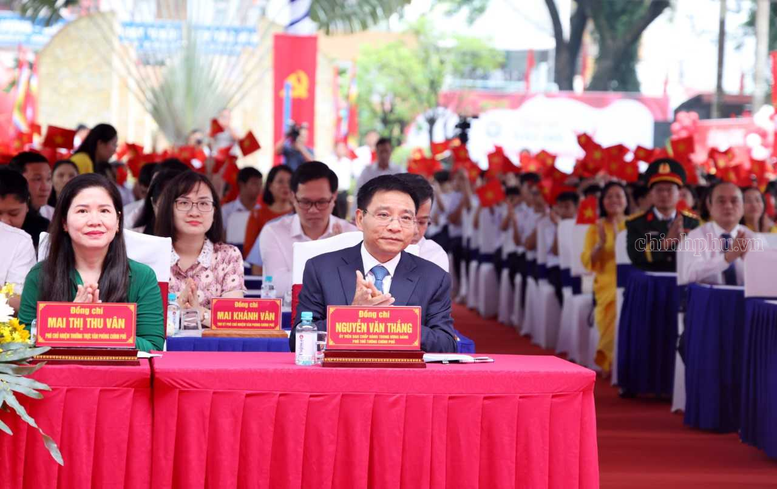 TỔNG THUẬT: Cả nước khai giảng năm học mới 2026-2027- Ảnh 13.
