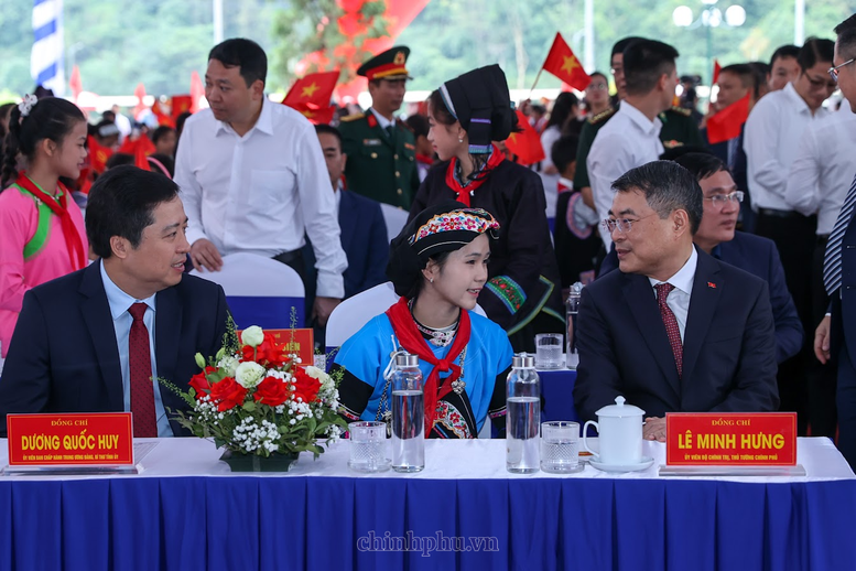 TỔNG THUẬT: Cả nước khai giảng năm học mới 2026-2027- Ảnh 4.