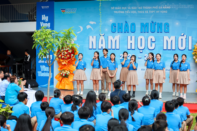Phó Thủ tướng Chính phủ Lê Tiến Châu thăm Trường Hy Vọng, Đà Nẵng- Ảnh 2.