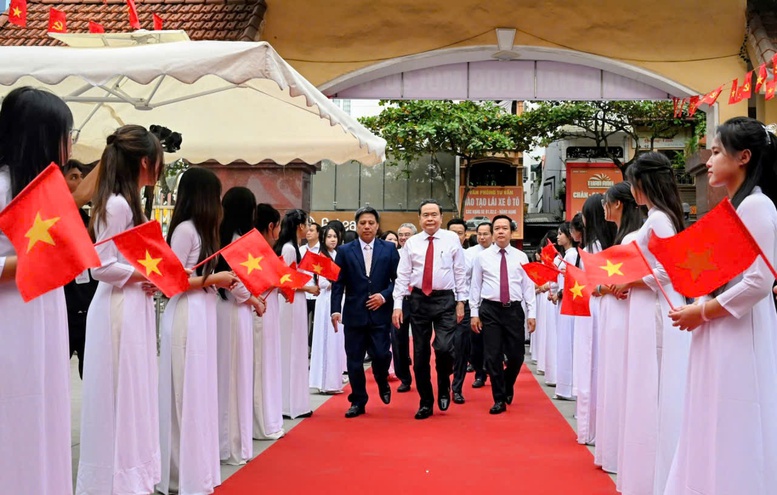 TỔNG THUẬT: Cả nước khai giảng năm học mới 2026-2027- Ảnh 8.