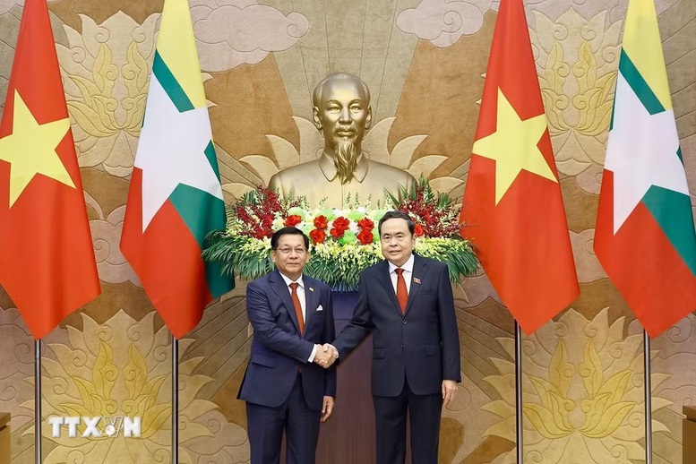 Chủ tịch Quốc hội Trần Thanh Mẫn hội kiến Tổng thống Myanmar Min Aung Hlaing- Ảnh 1.