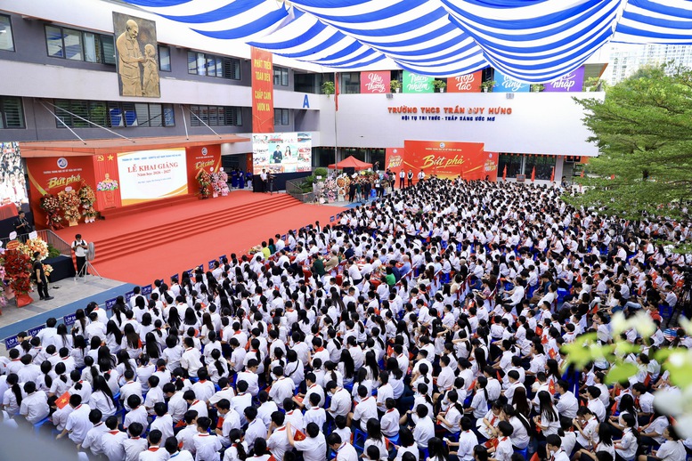 TỔNG THUẬT: Cả nước khai giảng năm học mới 2026-2027- Ảnh 18.