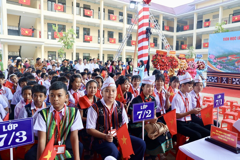TỔNG THUẬT: Cả nước khai giảng năm học mới 2026-2027- Ảnh 1.