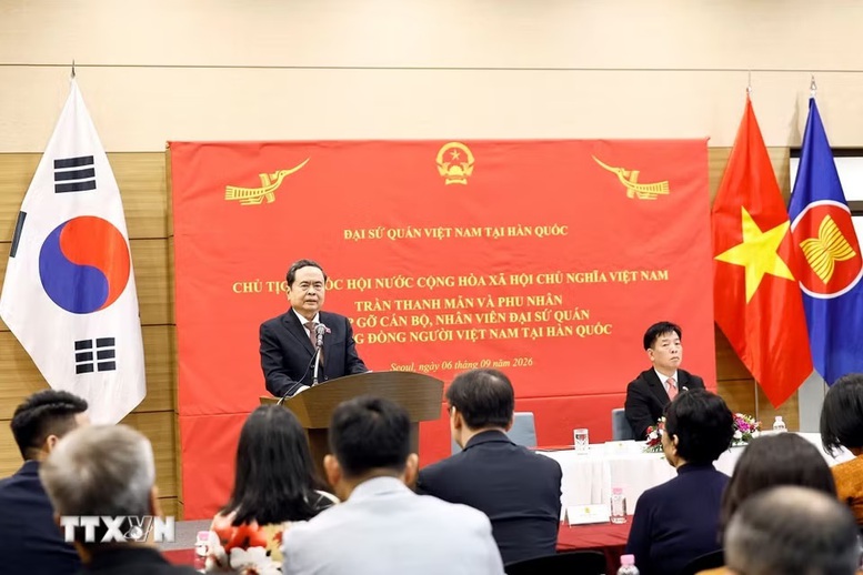 Chủ tịch Quốc hội Trần Thanh Mẫn gặp gỡ cộng đồng người Việt Nam tại Hàn Quốc- Ảnh 2.