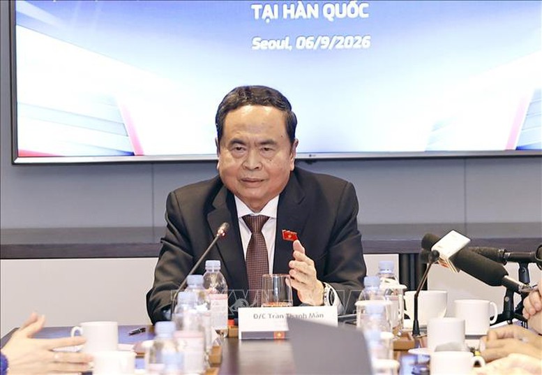 Chủ tịch Quốc hội&nbsp;gặp mặt thành viên Mạng lưới Đổi mới sáng tạo và chuyên gia Việt Nam tại Hàn Quốc- Ảnh 1.