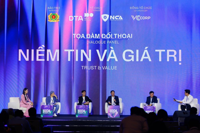 Cơ quan báo chí chính thống là 'mỏ neo thông tin' trên không gian số- Ảnh 1.