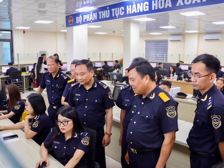 Thông quan tập trung mở đường cho Hải quan thông minh- Ảnh 4.