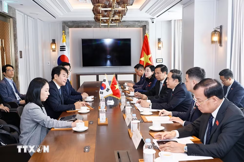 Đưa hợp tác giữa các nghị sĩ và hai Quốc hội Việt Nam, Hàn Quốc đi vào thực chất, hiệu quả hơn- Ảnh 2.