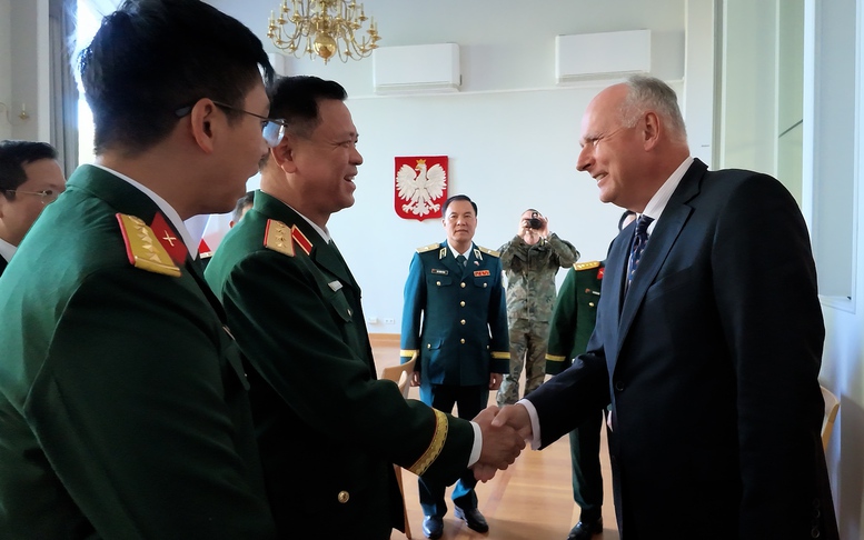 Thúc đẩy hợp tác quốc phòng Việt Nam-Ba Lan