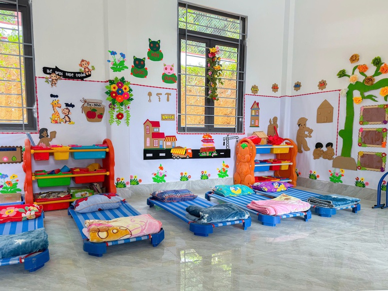 Hơn 12 tỷ đồng từ Quỹ Kiến tạo ước mơ tiếp sức an sinh, chắp cánh giáo dục tại Cà Mau và Điện Biên- Ảnh 2.