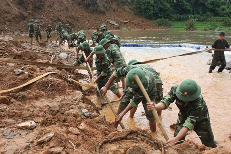 Toàn quân chủ động, sẵn sàng ứng phó thiên tai, tìm kiếm cứu nạn- Ảnh 1.