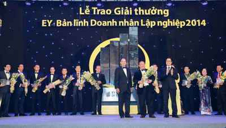 Tôn vinh doanh nhân đạt giải Bản lĩnh doanh nhân lập nghiệp 2014