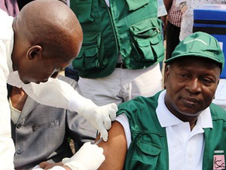Sierra Leone thử nghiệm vaccine phòng Ebola 